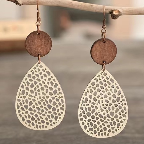 Hollow Leaf Faux Leather and Wood Earrings - Picture 2 of 4